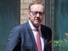 凱文史貝西就《紙牌屋》最後一季的爆炸性作證