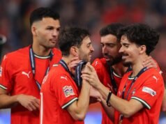 維蒂尼亞認為布魯諾費爾南德斯與若昂內維斯和「魔術師」佩德里一樣都是精英級的關鍵四中場球員。