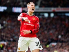 曼聯2-1擊敗水晶宮,四勝一負