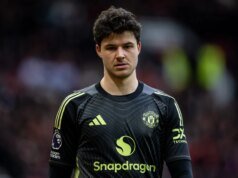 米卡·理查茲和加里·萊因克爾對塞納·拉門斯在曼聯的英雄事蹟感到非常驚訝