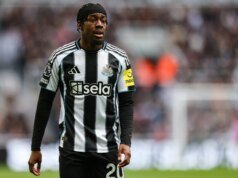 從 1500 萬英鎊的討價還價到 5500 萬英鎊的沉默,安東尼·埃蘭加在紐卡斯爾賽前揭露了反曼聯的言論