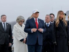 福克斯新聞為使用唐納德·特朗普的舊鏡頭而道歉