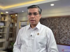 人力部長要求各行業遵守提供THR和BHR的規定