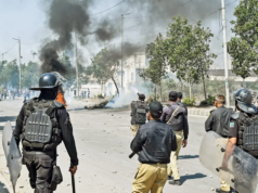 樸:抗議者試圖衝擊美國駐卡拉奇領事館