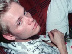 文件揭露了一名同性戀色情明星被謀殺的事件