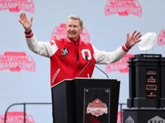 俄亥俄州總統因「不正當關係」辭職