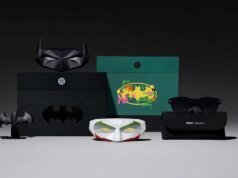 RayNeo Air 4 Pro智慧眼鏡帶著蝙蝠俠面具擁抱黑暗