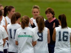 四月恩里克斯獎表彰科羅拉多州頂級高級女子足球運動員