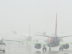 丹佛國際機場 1,200 架航班延誤