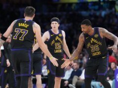 盧卡·東契奇承認湖人隊距離奧斯汀·裡維斯和馬庫斯·斯馬特的重要進球又近了一步