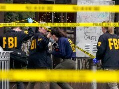 肯·帕克斯頓表示,槍擊事件發生後,美國必須更好地篩選移民。