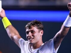 弗拉維奧·科博利 (Flavio Coboli) 擊敗弗朗西斯·蒂亞福 (Frances Tiafoe),與阿爾卡拉斯 (Alcaraz) 和西納 (Ciner) 一起奪得阿卡普爾科冠軍…| ATP巡迴賽