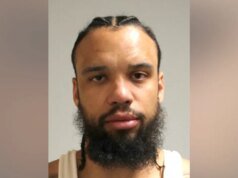 太陽隊球員狄龍·布魯克斯因酒後駕車被捕