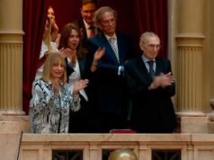 部長、大使及麥莉家長:出席常會開幕式的人士