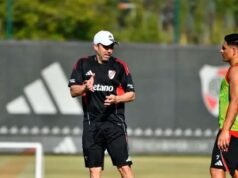 愛德華多·庫代(Eduardo Coudet)在河床隊對陣胡拉坎隊的首秀中唯一的疑問