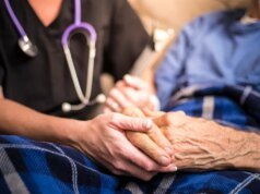 洛杉磯臨終關懷中心揭露了針對該縣約 1,800 家營運機構的臨終關懷詐欺行為。