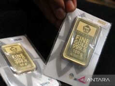 本週三,最終黃金價格下跌 77,000 印尼盾,至每克 30.45 億印尼盾。