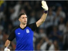 當迪布馬丁內斯被問及 Finalissima 的停賽時,他的措辭辛辣