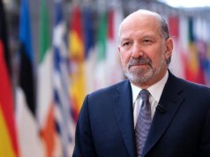 科默表示,川普商務部長霍華德·盧特尼克將在眾議院愛潑斯坦調查中作證。