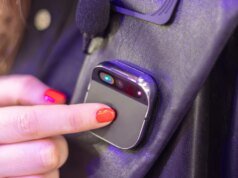 這些 MWC 手機和小玩意很瘋狂,發生了什麼事?