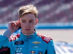 「富家子弟的破壞……」:康納·齊利甚在維加斯墜機事故引發粉絲強烈強烈反對後受到抨擊。