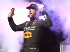 由於 NASCAR 社區的強烈反對,克萊圖斯·麥克法蘭 (Cletus McFarland) 移交了理查德·柴爾德里斯 (Richard Childress) 全明星席位