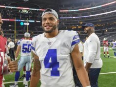 由於傑裡瓊斯激進的自由球員計劃,牛仔隊與達克普雷斯科特保護者斷絕關係