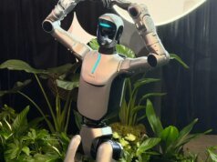 第一步?榮耀的人形機器人首次亮相,具有月球漫步和後空翻功能