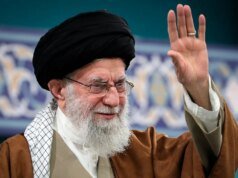 澳洲天空新聞主持人告訴被殺的伊朗領導人“在地獄裡腐爛”