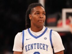 迪克·維塔萊 (Dick Vitale) 輸掉肯塔基籃球隊 2200 萬美元的陣容