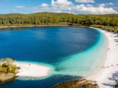 卡加里的古老之謎:世界上最大的沙島湖在雨季乾涸