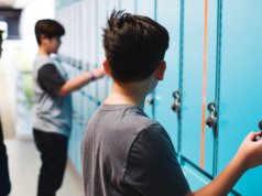 勞登縣就男孩更衣室第九條爭議達成解決方案