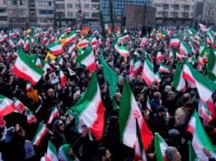 伊朗對新任最高領袖表示支持:德黑蘭等城市數千人遊行