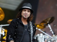 Motörhead 長期吉他手 Phil Campbell 去世,享年 64 歲。