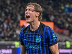 曼聯:隨著價值 1.12 億英鎊的雙意甲聯賽的推進,英力士“進行溝通”