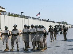 美國駐巴基斯坦卡拉奇領事館的反美抗議活動造成人員傷亡。