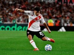 在成為加拉多離開的目標後,「蛋」阿庫尼亞重返河床