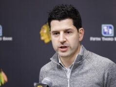 為什麼黑鷹隊總經理凱爾戴維森很少等待交易截止日