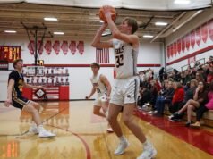 約克維爾贏得 21 年來首個地區冠軍