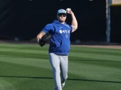 小熊隊的賈斯汀·斯蒂爾自肘部手術以來首次向擊球手投球:“非常富有成效的一天”