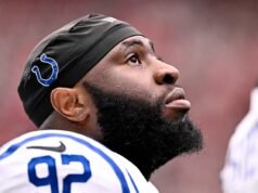 熊隊在自由球員市場上的第一步是與防守截鋒內維爾·加利莫爾(Neville Gallimore)達成協議:消息來源