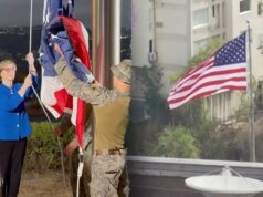 美國駐委內瑞拉大使館升起了美國國旗。 7年來的第一次