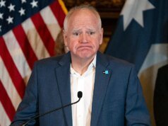 提姆·沃爾茲批評伊朗對社群媒體平台攻擊事件的反應。