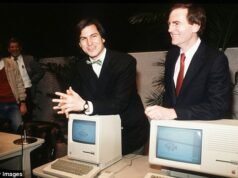 新款 iPhone 17 Pro Max 背面整合了一塊史蒂夫賈伯斯的脖子