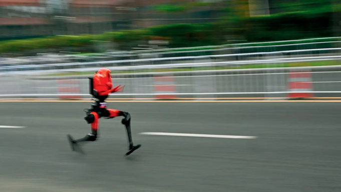 Robot-runs-1776647547026_d.png
