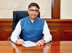 維克拉姆·米斯里 (Vikram Misri) 與約翰·瓦德富爾 (Johan Wadfull) 討論貿易、國防和全球挑戰