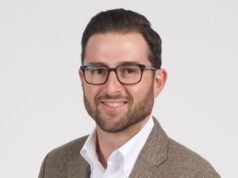 派拉蒙稅務局長戲弄冥王星的“全面進化”