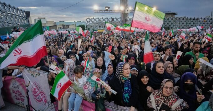 00mideast-iran-government-perspective-lhkg-facebookJumbo.jpg