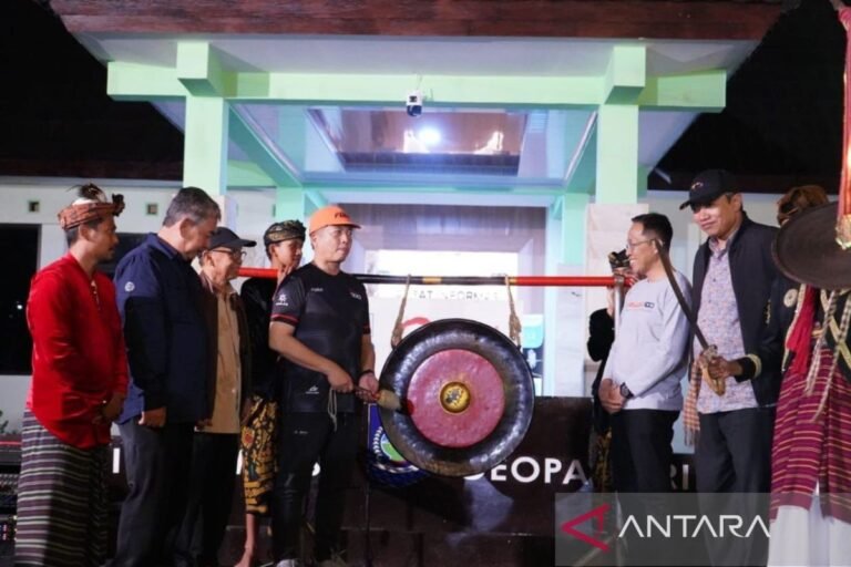NTB 為 Rinjani 地質公園資訊中心揭幕