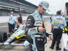 亞歷山大·羅西 (Alexander Rossi) 利用碳水化合物日練習衝過印第安納波利斯 500 公尺跨欄決賽